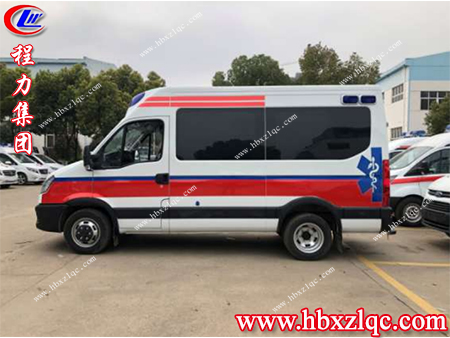 爭(zhēng)分奪秒，救死扶傷，程力牌依維柯歐勝監(jiān)護(hù)型救護(hù)車(chē)當(dāng)之無(wú)愧